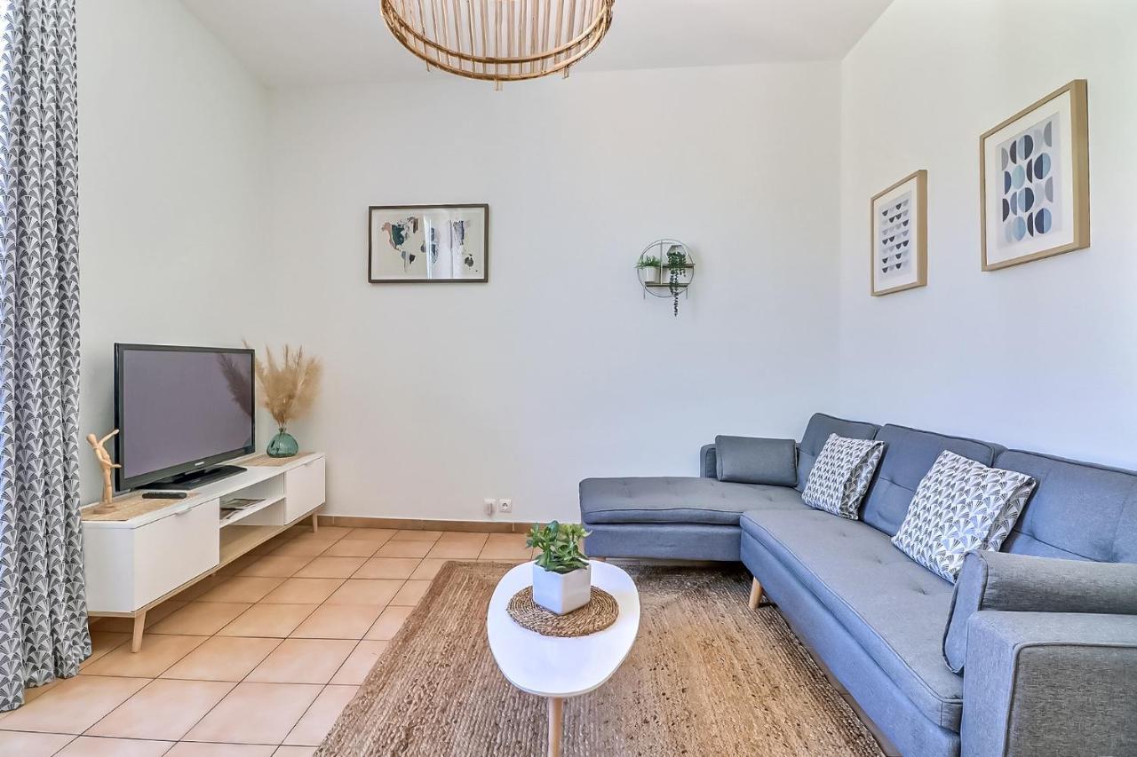 Le Regordane - Appartement 4 Personnes - Centre Wifi Cosy Сен-Жиль Экстерьер фото