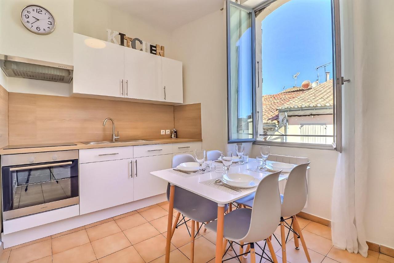 Le Regordane - Appartement 4 Personnes - Centre Wifi Cosy Сен-Жиль Экстерьер фото