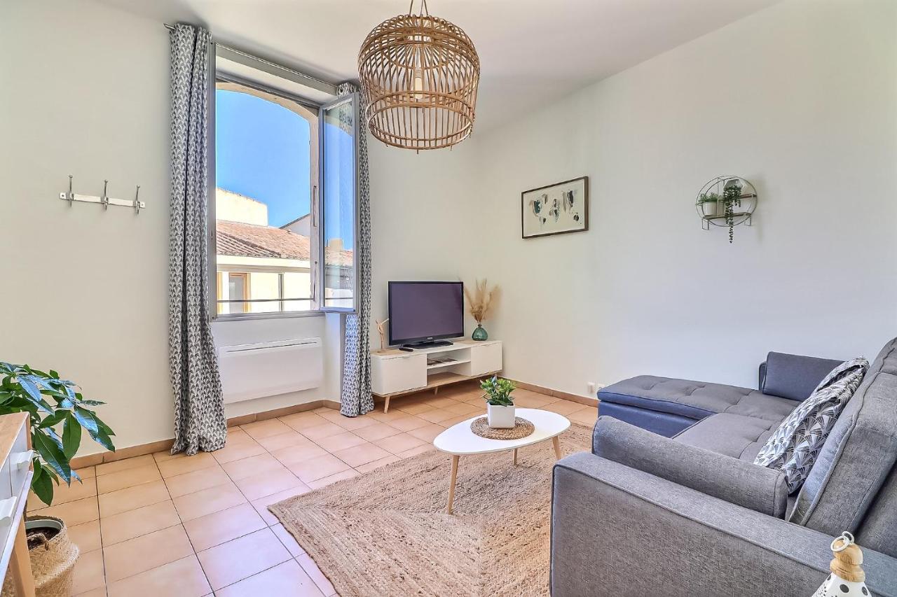 Le Regordane - Appartement 4 Personnes - Centre Wifi Cosy Сен-Жиль Экстерьер фото